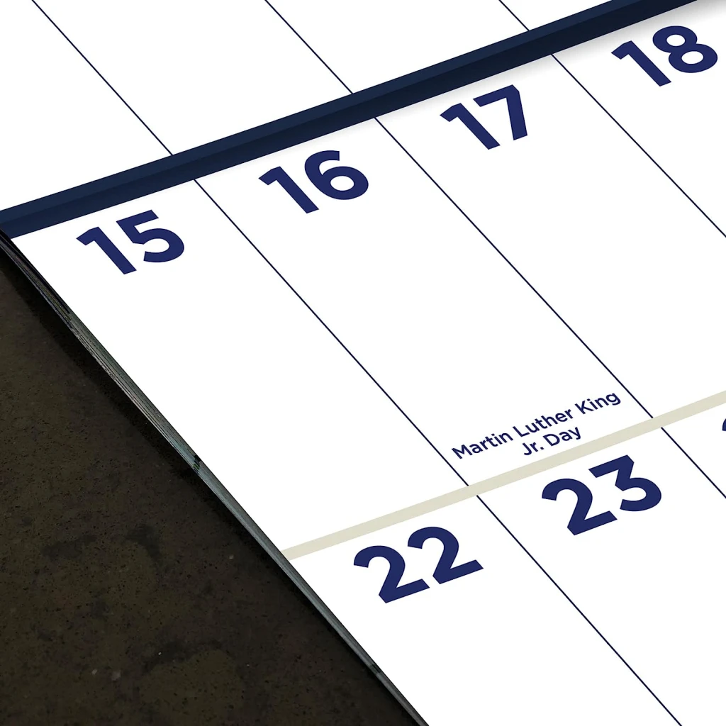 Large print calendar